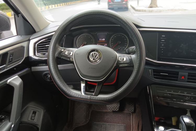 Used Volkswagen Tayron 2021 330TSI Two-Wheel-Drive 3rd Anniversary Limited Edition Steering Wheel