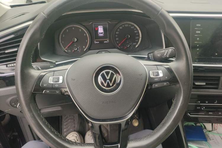 Used Volkswagen Tayron 2021 280TSI Two-Wheel Drive Luxury Smart Connectivity Version Steering Wheel