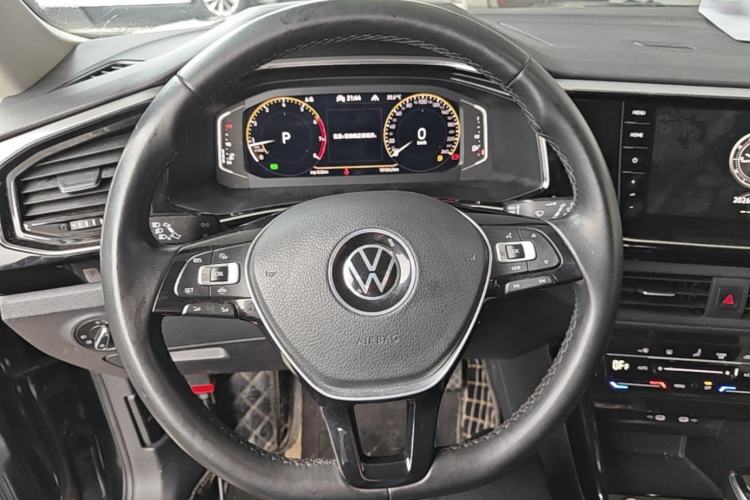 Used Volkswagen Tayron 2021 330TSI Two-Wheel-Drive 3rd Anniversary Limited Edition Steering Wheel