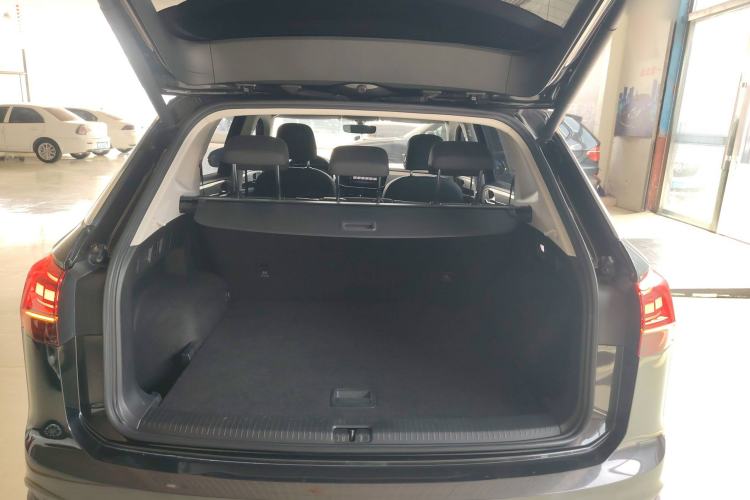 Used Volkswagen Tayron 2021 330TSI Two-Wheel Drive Luxury Smart Connectivity Version Trunk