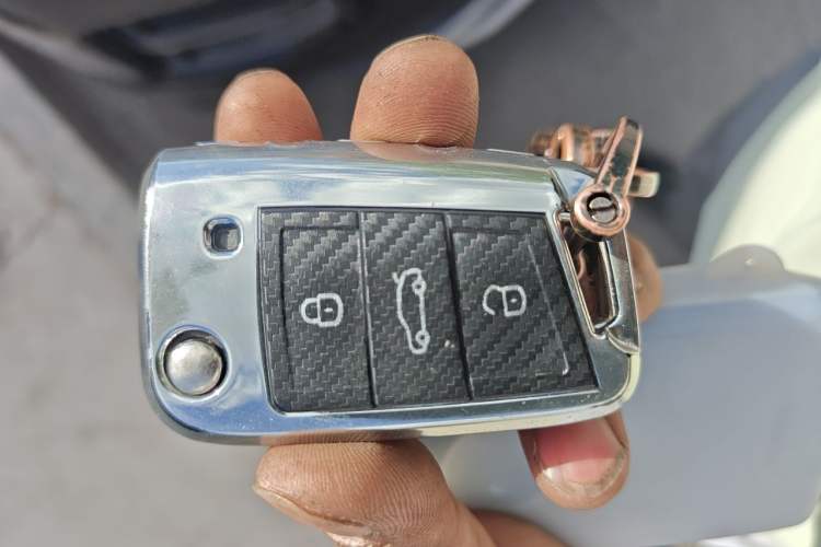 Used Volkswagen Tayron 2021 280TSI Two-Wheel Drive Luxury Smart Connectivity Version Vehicle Key