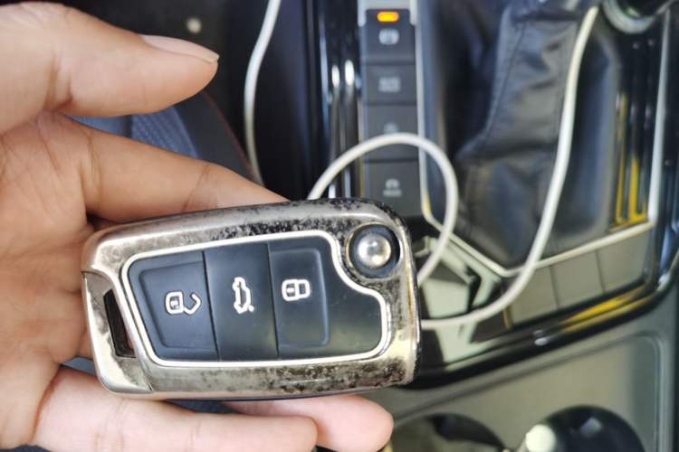 Used Volkswagen Tayron 2021 330TSI Two-Wheel Drive Luxury Smart Connectivity Version Vehicle Key