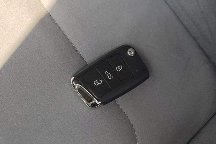 Used Volkswagen Tayron 2021 380TSI All-Wheel Drive R-Line Connected Version Vehicle Key