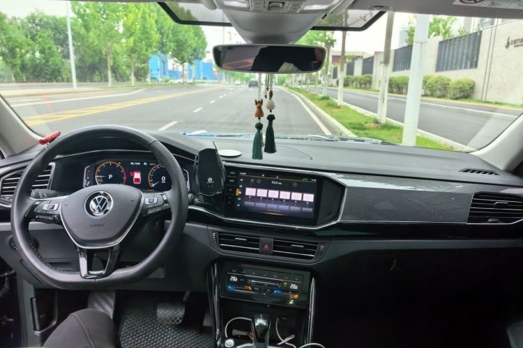 Used Volkswagen Tayron 2021 380TSI Four-Wheel Drive Luxury Connected Pro Version Center Console