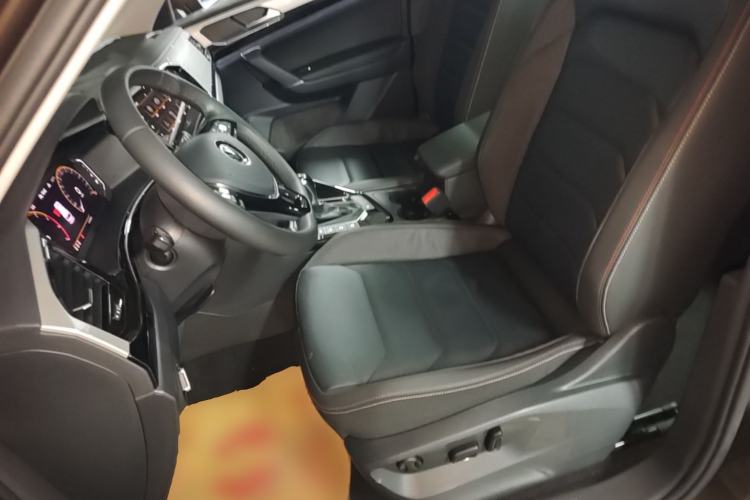 Used Volkswagen Tayron 2021 330TSI Two-Wheel Drive Luxury Connected Version Plus Left Front Seat