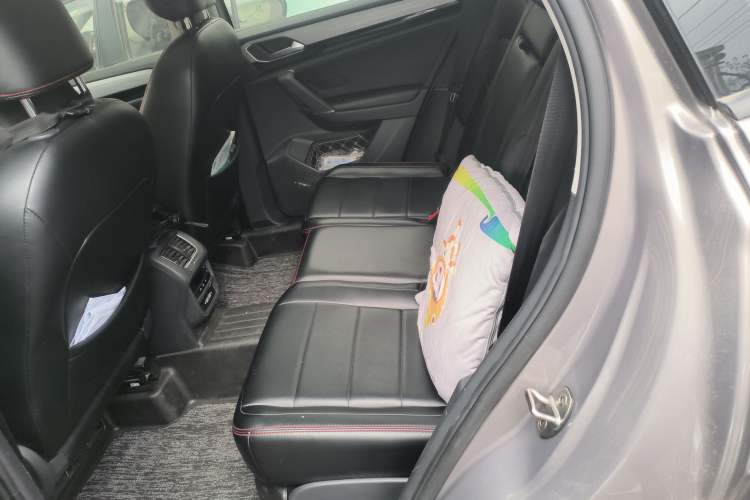 Used Volkswagen Tayron 2021 280TSI Two-Wheel Drive Luxury Smart Connectivity Version Interior 4