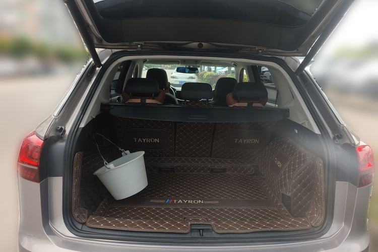 Used Volkswagen Tayron 2021 330TSI Two-Wheel Drive 30th Anniversary Edition Trunk