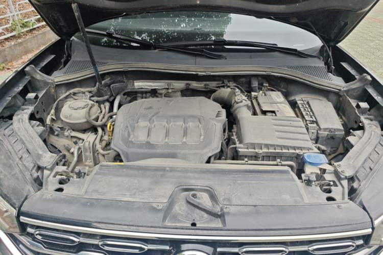 Used Volkswagen Tayron 2021 330TSI Two-Wheel Drive 30th Anniversary Edition Engine Bay