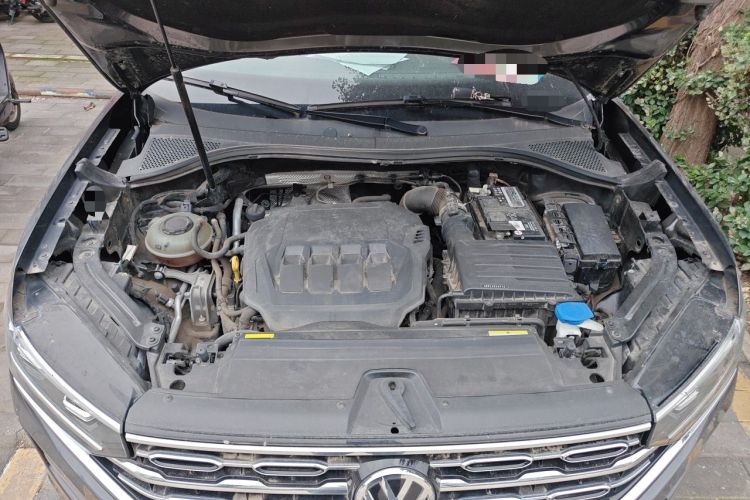 Used Volkswagen Tayron 2021 330TSI Two-Wheel Drive 30th Anniversary Edition Engine Bay