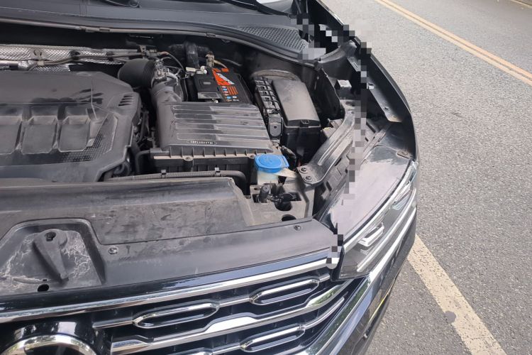 Used Volkswagen Tayron 2021 330TSI Two-Wheel-Drive 3rd Anniversary Limited Edition Engine Bay Left