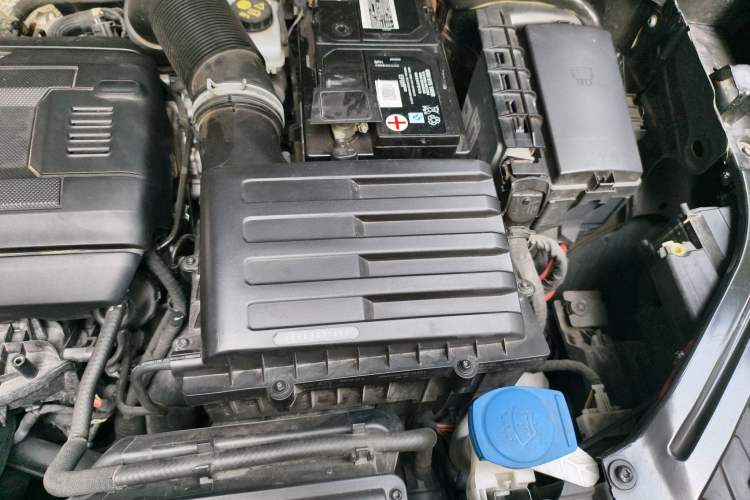 Used Volkswagen Tayron 2021 380TSI All-Wheel Drive R-Line Connected Version Engine Bay Left