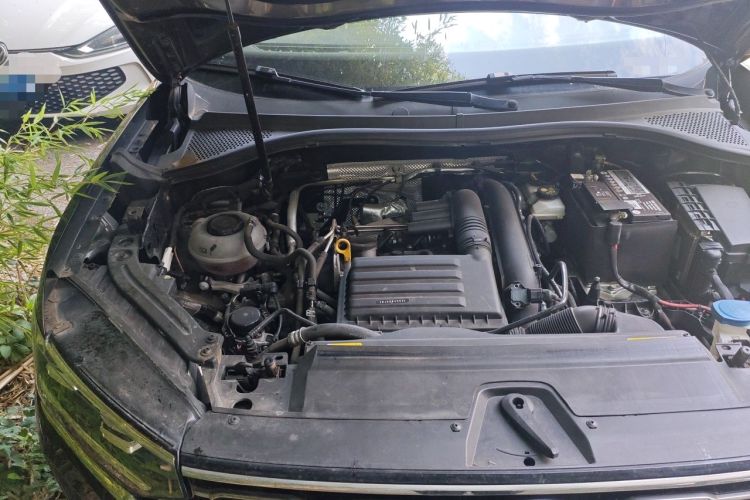Used Volkswagen Tayron 2021 280TSI Two-Wheel Drive Luxury Smart Connectivity Version Engine Bay Right