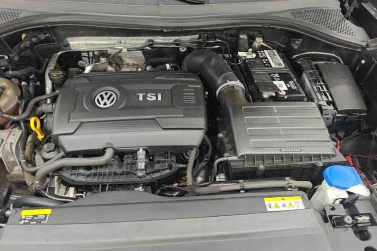 Used Volkswagen Tayron 2021 380TSI All-Wheel Drive R-Line Connected Version Engine Bay