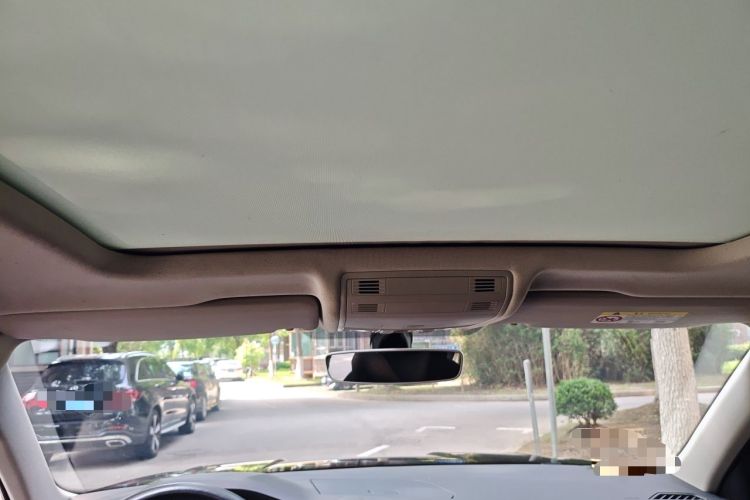 Used Volkswagen Tayron 2021 280TSI Two-Wheel Drive Luxury Smart Connectivity Version Headliner