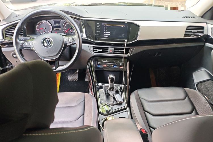 Used Volkswagen Tayron 2021 280TSI Two-Wheel Drive Luxury Smart Connectivity Version Interior 2
