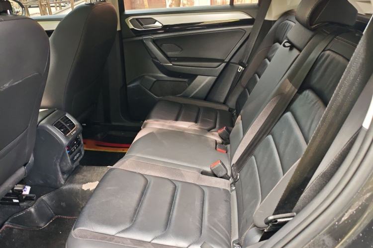 Used Volkswagen Tayron 2021 280TSI Two-Wheel Drive Luxury Smart Connectivity Version Interior 4