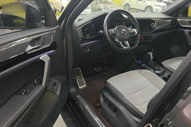 Used Volkswagen Tayron 2021 380TSI All-Wheel Drive R-Line Connected Version Left Front Seat