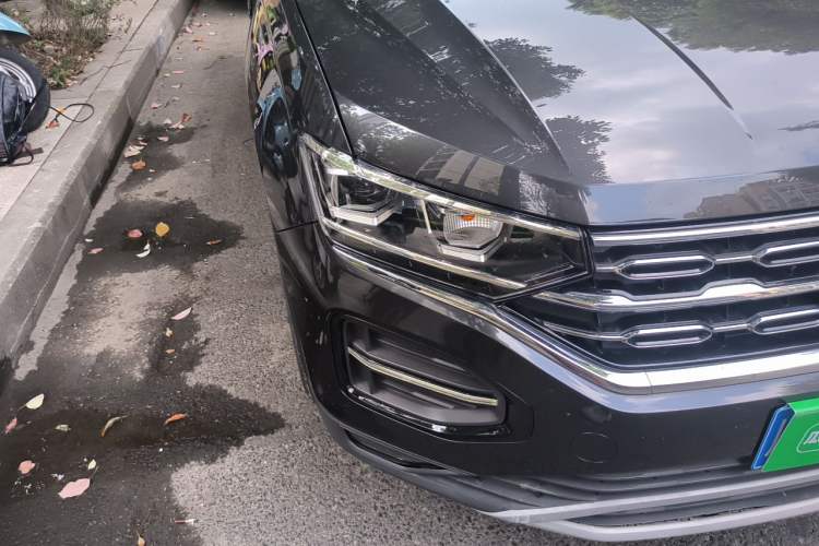 Used Volkswagen Tayron 2021 330TSI Two-Wheel-Drive 3rd Anniversary Limited Edition Right Front Headlight