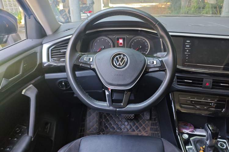 Used Volkswagen Tayron 2021 280TSI Two-Wheel Drive Luxury Smart Connectivity Version Steering Wheel