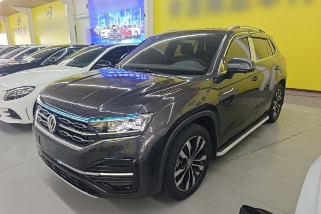Volkswagen Tayron 2021 380TSI All-Wheel Drive R-Line Connected Version usado