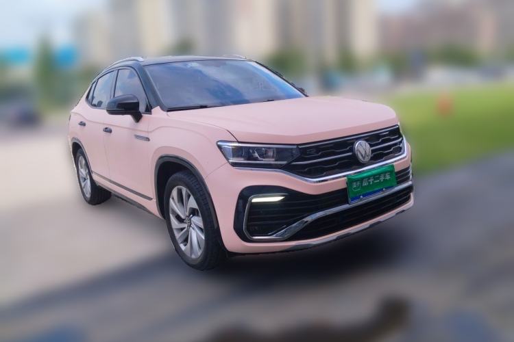 Used Volkswagen Tayron 2021 330TSI Two-Wheel-Drive 3rd Anniversary Limited Edition Plus Front Right 45 Deg