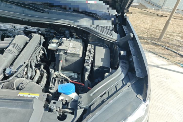Used Volkswagen Tayron 2021 280TSI Two-Wheel Drive Luxury Smart Connectivity Version Engine Bay Left
