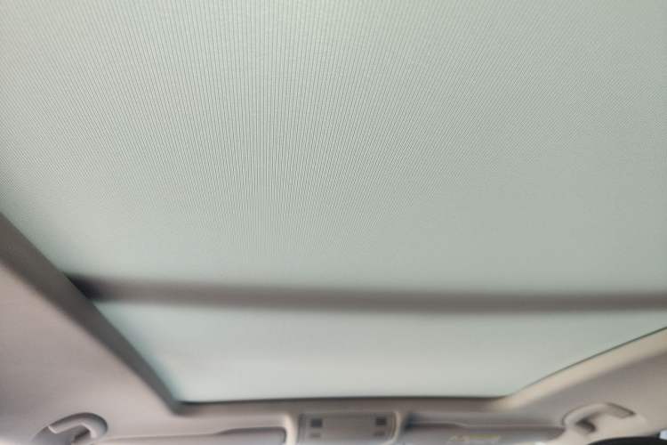 Used Volkswagen Tayron 2021 330TSI Two-Wheel-Drive 3rd Anniversary Limited Edition Headliner