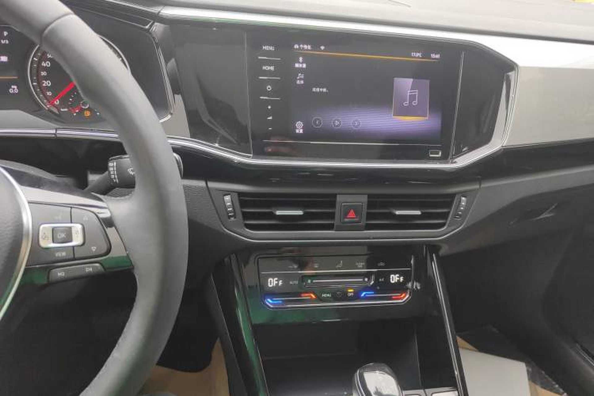Used Volkswagen Tayron 2021 330TSI Two-Wheel Drive Luxury Smart Connectivity Version Audio And AC Panel