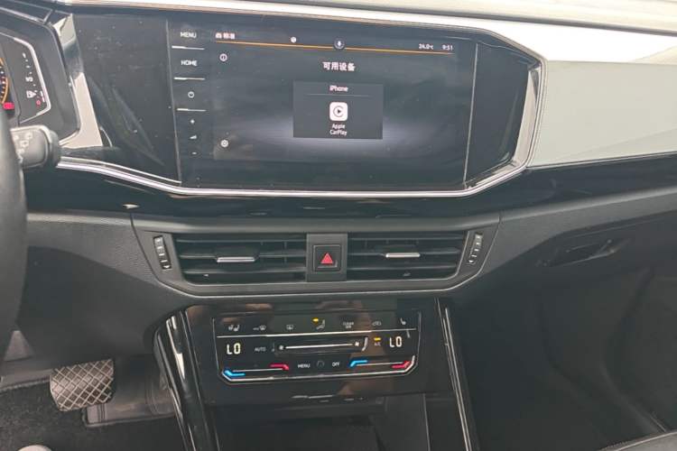 Used Volkswagen Tayron 2021 330TSI Two-Wheel Drive Luxury Connected Version Plus Audio And AC Panel