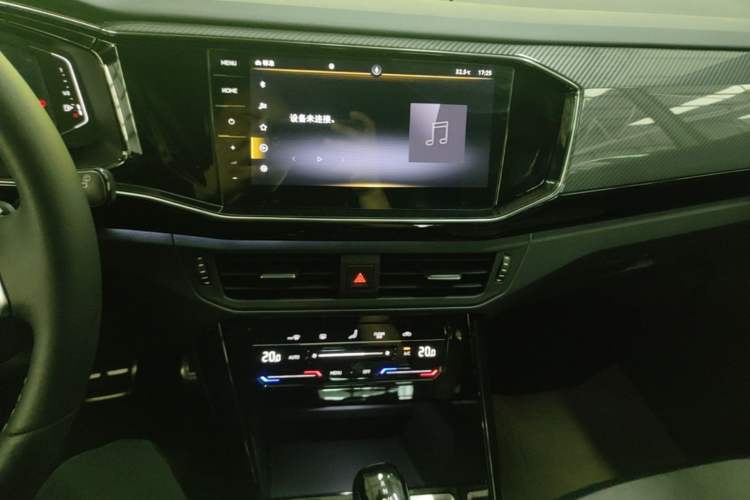 Used Volkswagen Tayron 2021 380TSI All-Wheel Drive R-Line Connected Version Audio And AC Panel