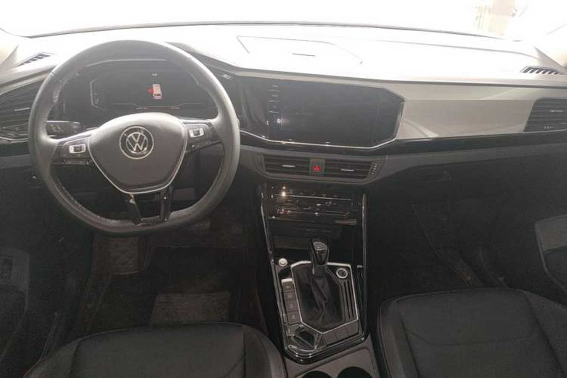 Used Volkswagen Tayron 2021 330TSI Two-Wheel-Drive 3rd Anniversary Limited Edition Center Console