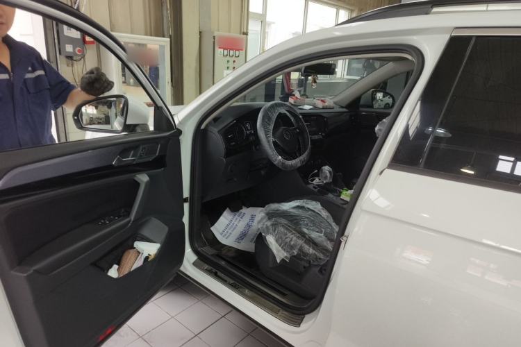 Used Volkswagen Tayron 2021 280TSI Two-Wheel Drive Comfort Connect Edition Driver Seat