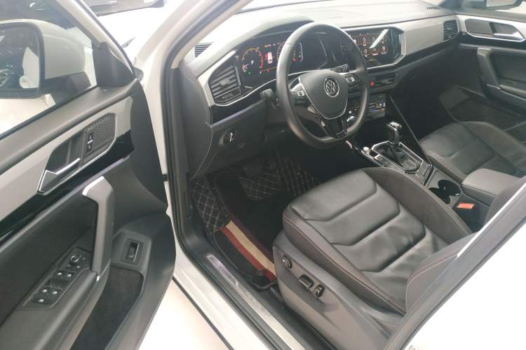 Used Volkswagen Tayron 2021 330TSI Two-Wheel-Drive 3rd Anniversary Limited Edition Driver Seat