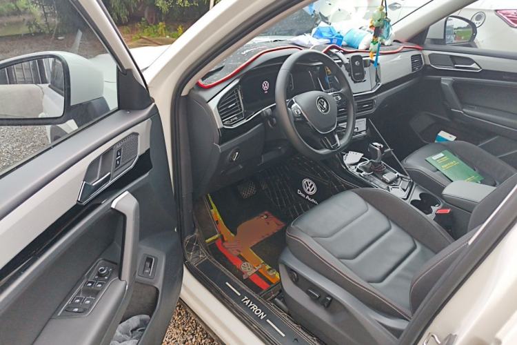 Used Volkswagen Tayron 2021 330TSI Two-Wheel-Drive 3rd Anniversary Limited Edition Driver Seat