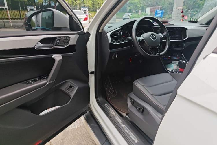 Used Volkswagen Tayron 2021 330TSI Two-Wheel Drive Luxury Smart Connectivity Version Driver Seat