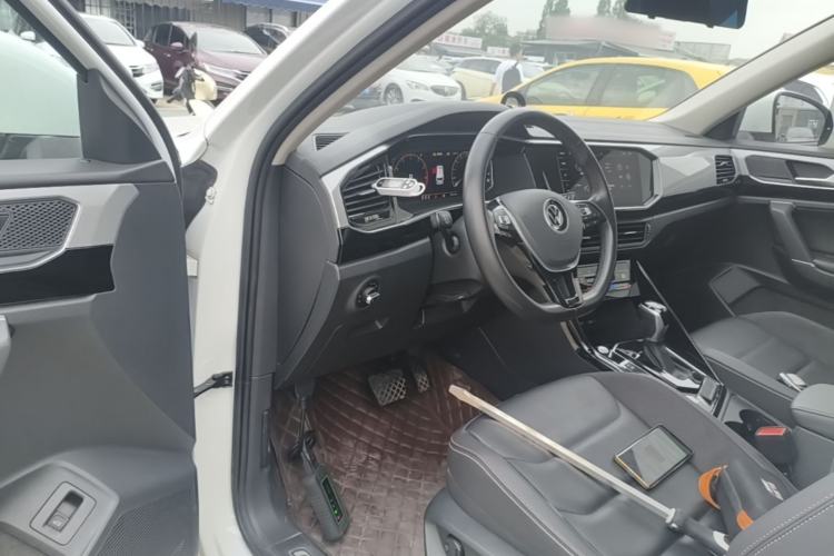 Used Volkswagen Tayron 2021 330TSI Two-Wheel-Drive 3rd Anniversary Limited Edition Driver Seat