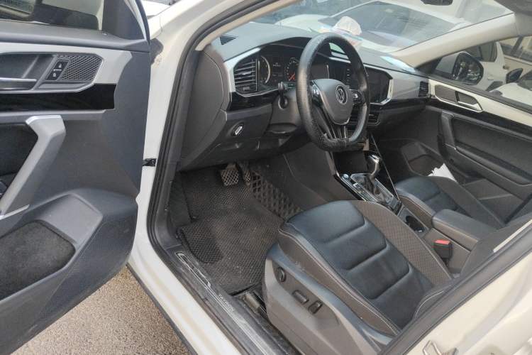 Used Volkswagen Tayron 2021 330TSI Two-Wheel Drive Luxury Smart Connectivity Version Driver Seat