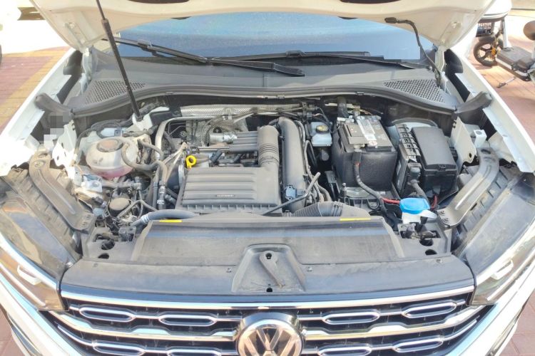 Used Volkswagen Tayron 2021 280TSI Two-Wheel Drive Luxury Smart Connectivity Version Engine Bay