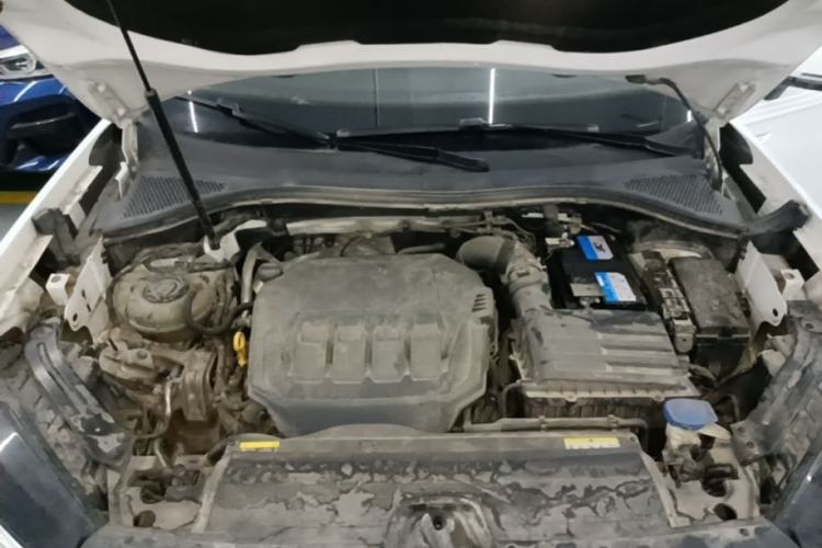 Used Volkswagen Tayron 2021 330TSI Two-Wheel Drive Luxury Smart Connectivity Version Engine Bay