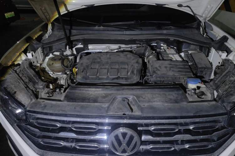 Used Volkswagen Tayron 2021 330TSI Two-Wheel Drive Luxury Smart Connectivity Version Engine Bay
