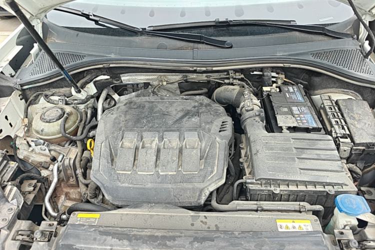 Used Volkswagen Tayron 2021 330TSI Two-Wheel Drive Luxury Connected Version Plus Engine Bay