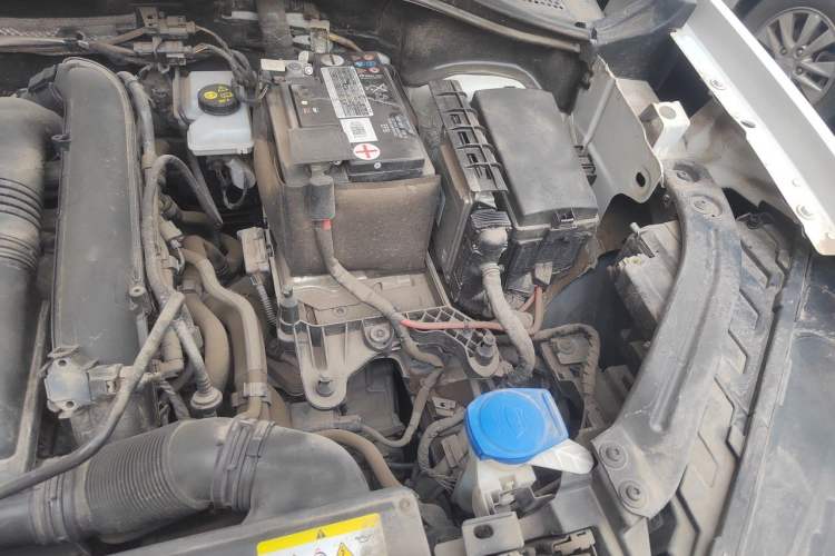 Used Volkswagen Tayron 2021 280TSI Two-Wheel Drive Luxury Smart Connectivity Version Engine Bay Left
