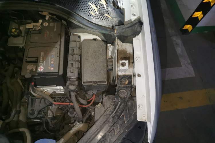 Used Volkswagen Tayron 2021 280TSI Two-Wheel Drive Luxury Smart Connectivity Version Engine Bay Left