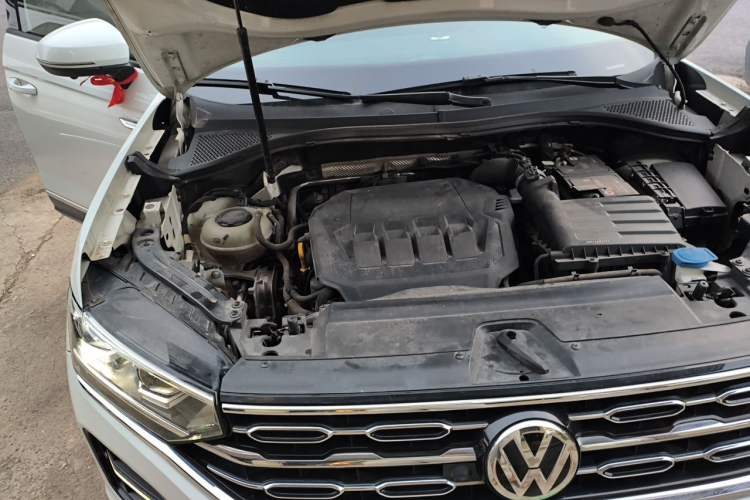 Used Volkswagen Tayron 2021 330TSI Two-Wheel Drive Luxury Smart Connectivity Version Engine Bay Right