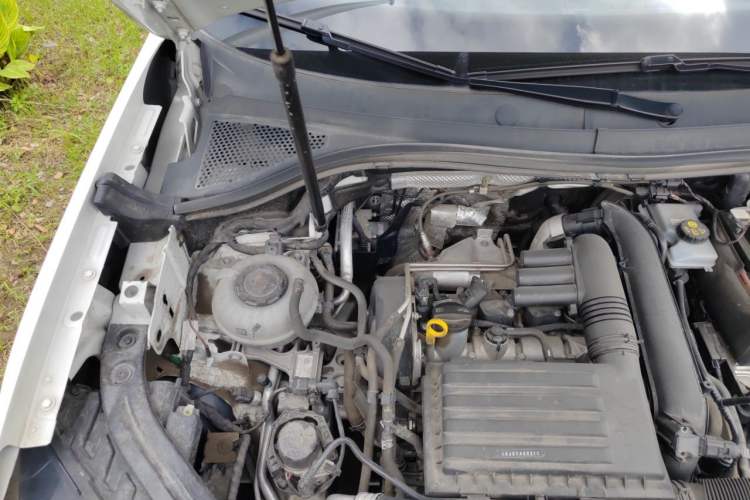 Used Volkswagen Tayron 2021 280TSI Two-Wheel Drive Luxury Smart Connectivity Version Engine Bay Right