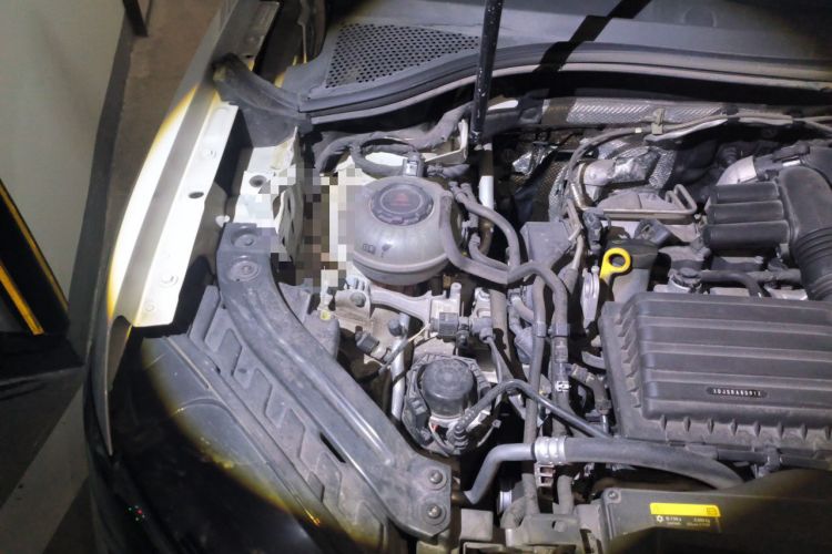 Used Volkswagen Tayron 2021 280TSI Two-Wheel Drive Luxury Smart Connectivity Version Engine Bay Right