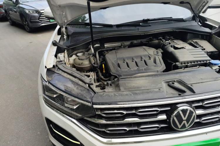 Used Volkswagen Tayron 2021 330TSI Two-Wheel-Drive 3rd Anniversary Limited Edition Engine Bay Right