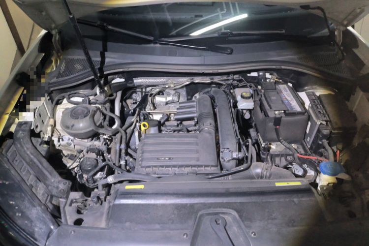 Used Volkswagen Tayron 2021 280TSI Two-Wheel Drive Luxury Smart Connectivity Version Engine Bay