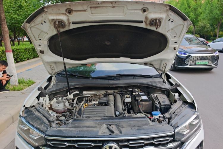 Used Volkswagen Tayron 2021 280TSI Two-Wheel Drive Luxury Smart Connectivity Version Engine Bay