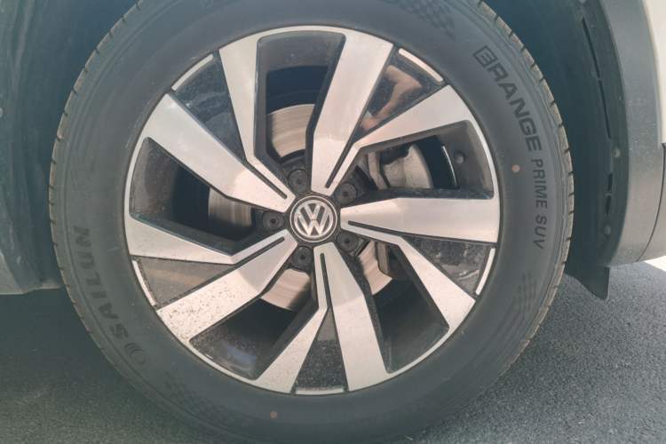 Used Volkswagen Tayron 2021 330TSI Two-Wheel-Drive 3rd Anniversary Limited Edition Exterior 1